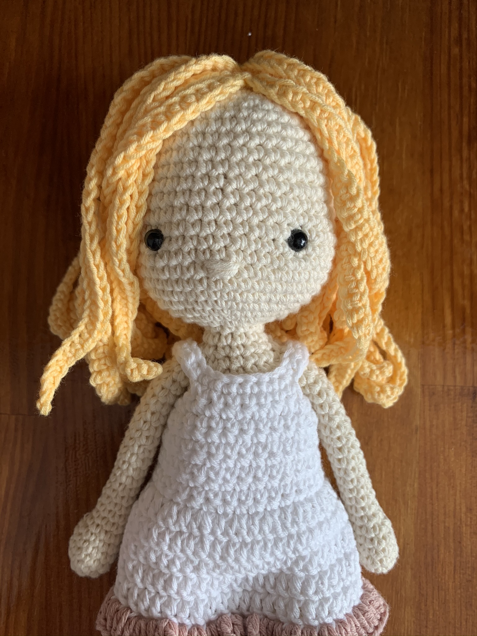 tutorial pelo muñeca crochet